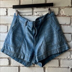 Old Navy Light Wash Denim High-Rise Shorts